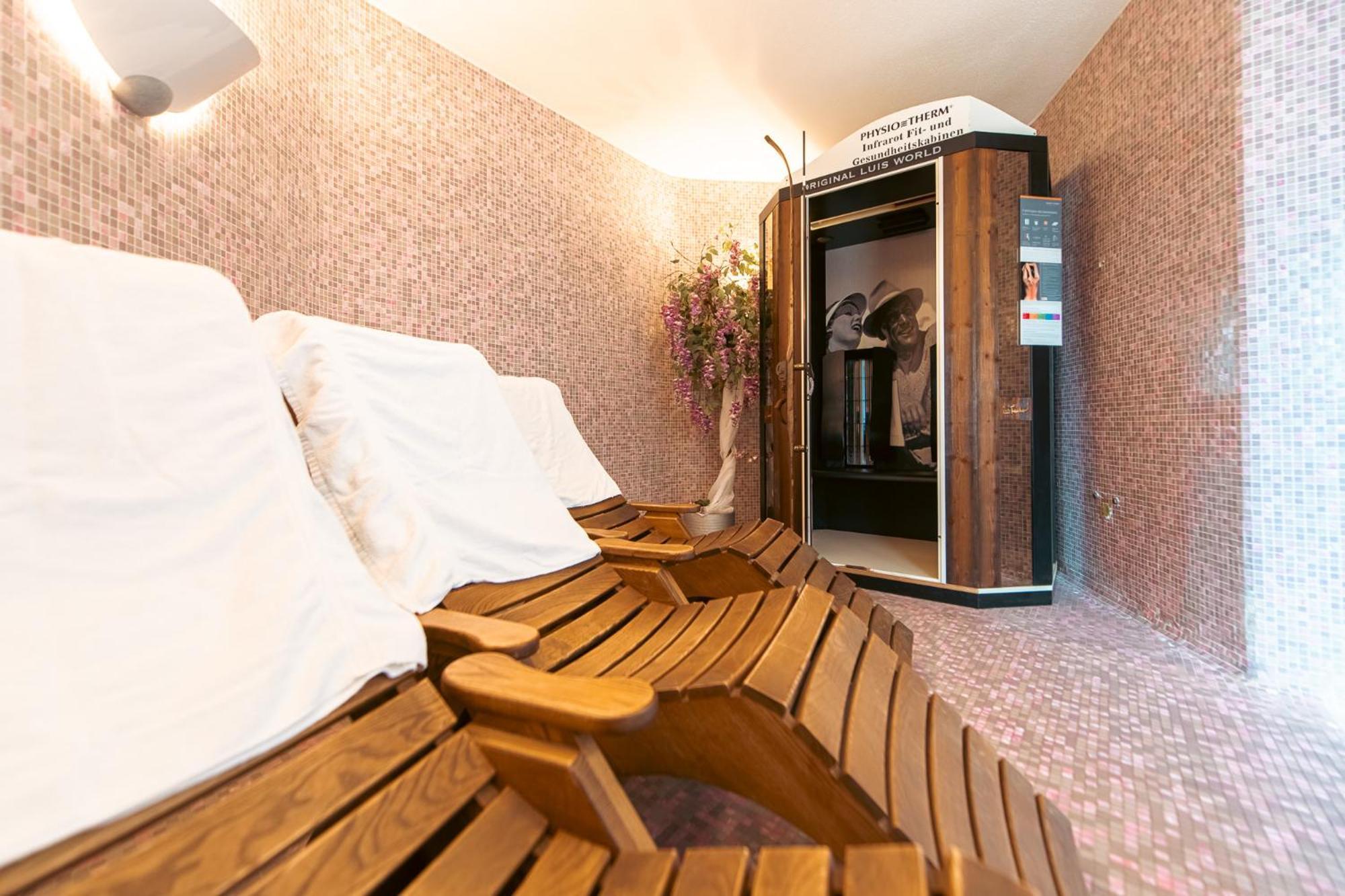 Hotel Bacher Riva di Tures Zewnętrze zdjęcie