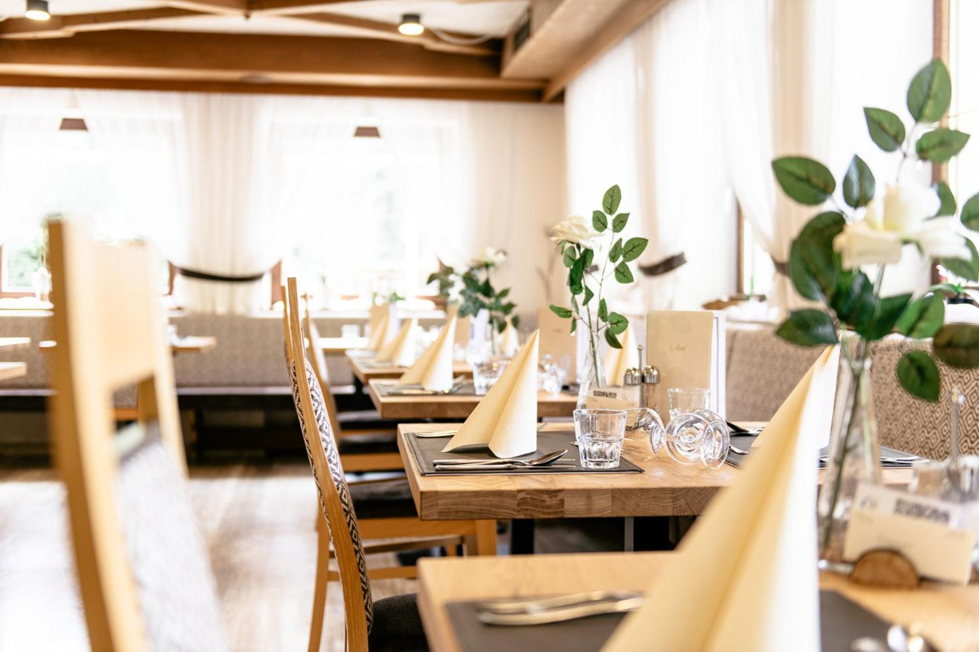 Hotel Bacher Riva di Tures Zewnętrze zdjęcie