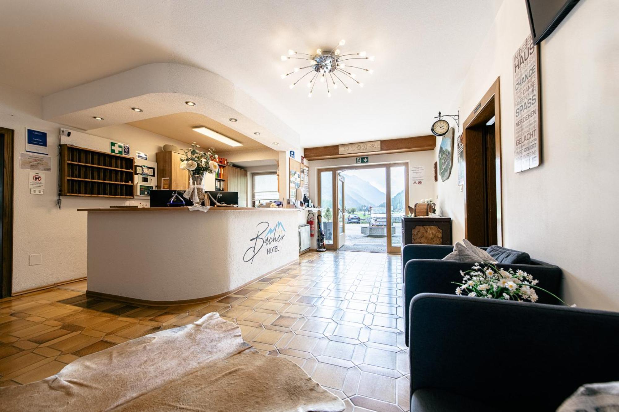 Hotel Bacher Riva di Tures Zewnętrze zdjęcie