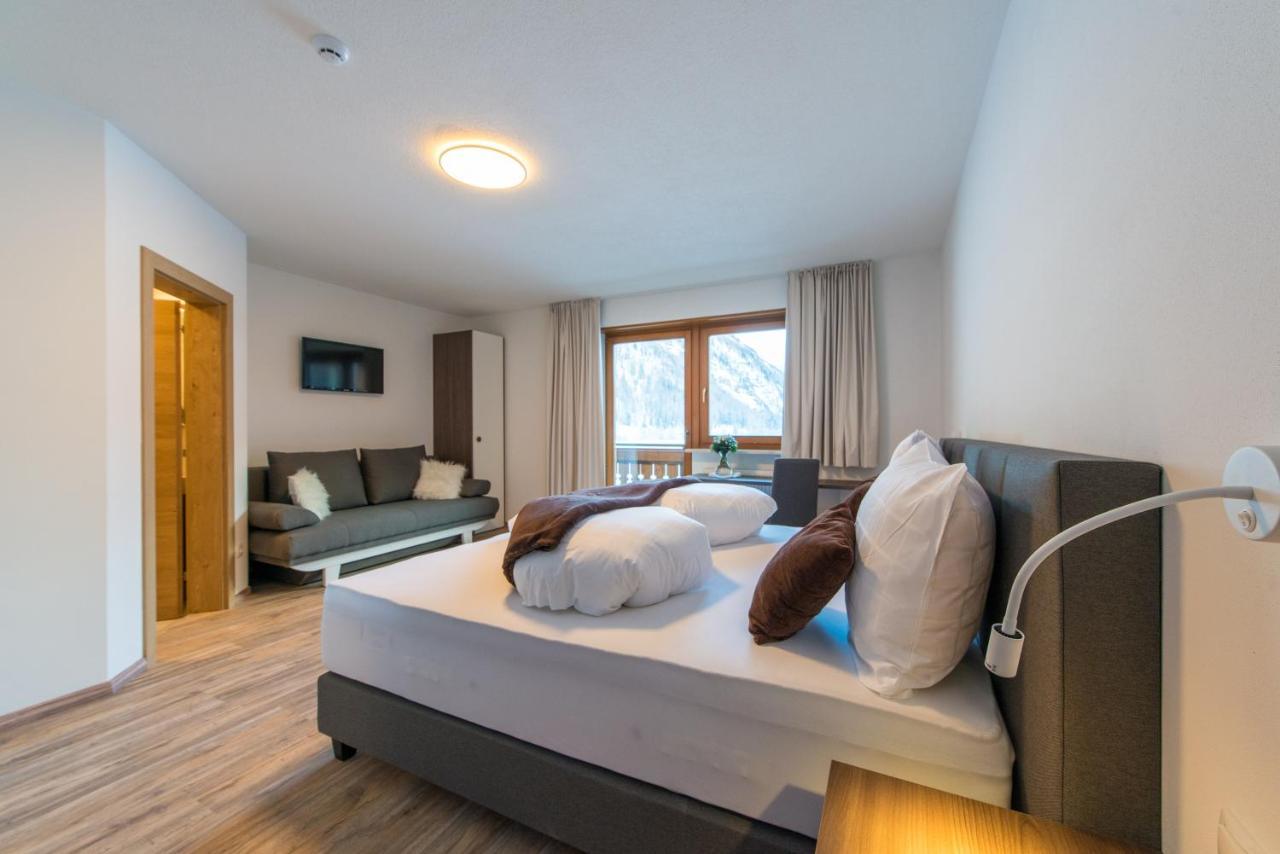 Hotel Bacher Riva di Tures Zewnętrze zdjęcie