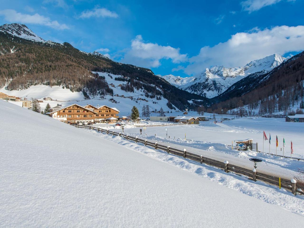 Hotel Bacher Riva di Tures Zewnętrze zdjęcie